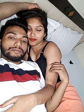 Mahi2224 naked stripping on cam for live sex video chat
