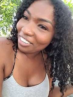 SamanthaDuke naked stripping on cam for live sex video chat