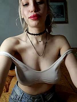 Bunny_Daimon naked stripping on cam for live sex video chat