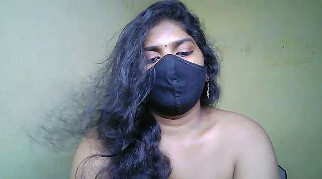 Kameshwari2021 naked stripping on cam for live sex video chat