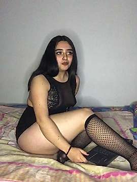 IvonneT naked stripping on cam for live sex video chat
