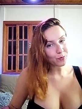 casal_nervosoXx naked stripping on cam for live sex video chat