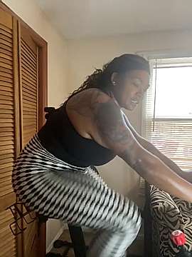 cupthisebony816 naked stripping on cam for live sex video chat