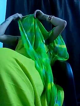 Baby_Noor naked stripping on cam for live sex video chat