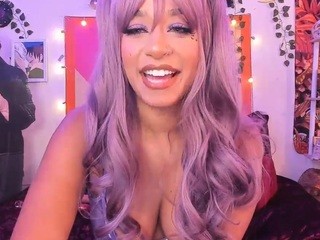 Noah Bensi nude on adult cam in her Live Porn Chat
