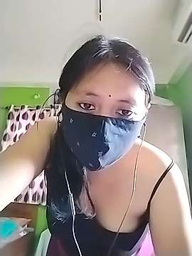 JULIE_F naked stripping on cam for live sex video chat