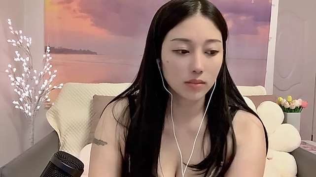 SharonLee001 naked stripping on cam for live sex video chat