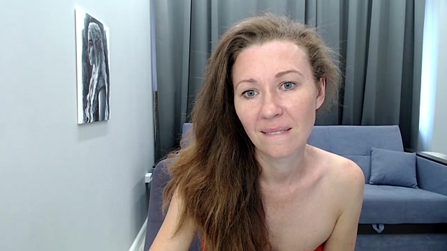MyrtleGirl_5 naked stripping on cam for live sex video chat