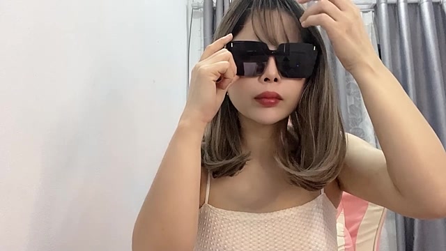 _Amei_ naked stripping on cam for live sex video chat