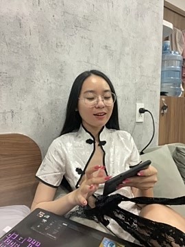 M-Ely naked stripping on cam for live sex video chat