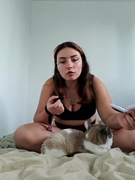 marilynfox naked stripping on cam for live sex video chat