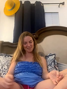 Summerfun15 naked stripping on cam for live sex video chat