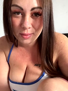 Cherry4choc naked stripping on cam for live sex video chat