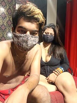 Indian_Lisa naked stripping on cam for live sex video chat