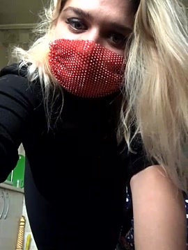 LanaFan naked stripping on cam for live sex video chat