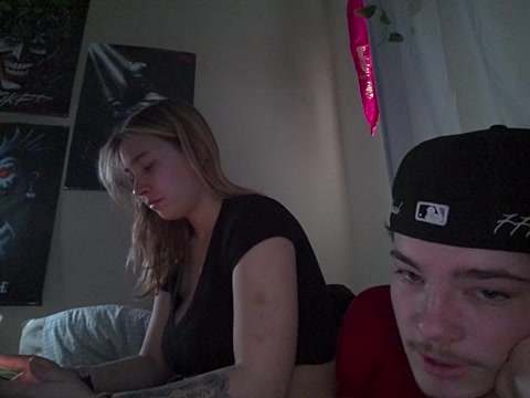 sugatititss naked stripping on cam for live sex video chat