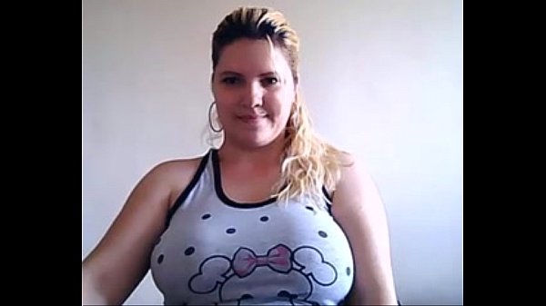 sexroulette24.com – Nice tits out on cam