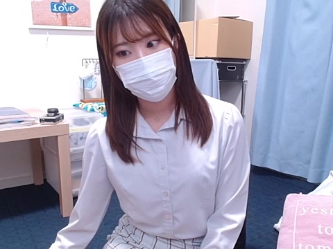 aki_aki_v_v naked stripping on cam for live sex video chat
