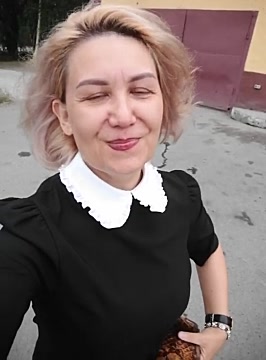 AlisaNelly naked stripping on cam for live sex video chat