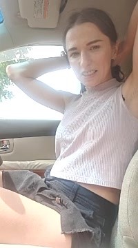 Brilliant-Queen1 naked stripping on cam for live sex video chat