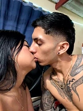 DanAndLiss naked stripping on cam for live sex video chat