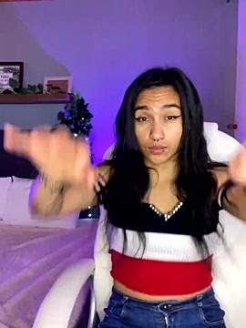 Daniela_mariaa naked stripping on cam for live sex video chat