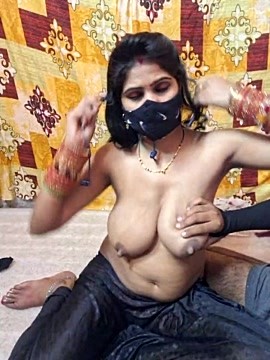 DESI_GIRL14 naked stripping on cam for live sex video chat
