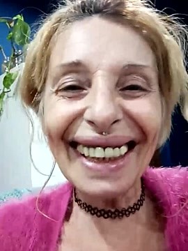 FrozenWaffle naked stripping on cam for live sex video chat