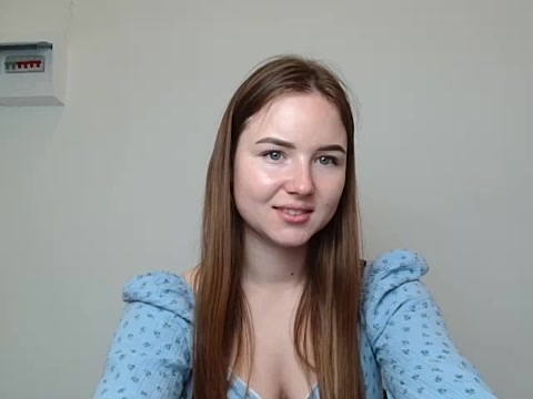 HelennRed naked stripping on cam for live sex video chat