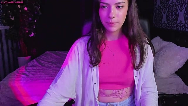 Love_InMyMind naked stripping on cam for live sex video chat