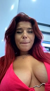 RiriRoseey naked stripping on cam for live sex video chat