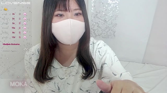 S2mokaS2 naked stripping on cam for live sex video chat