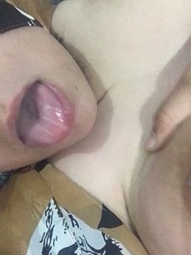 Saragggggggy naked stripping on cam for live sex video chat