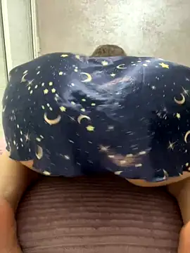 easterngirl0 naked stripping on cam for live sex video chat