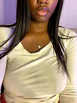 Jennycutey_ naked stripping on cam for live sex video chat