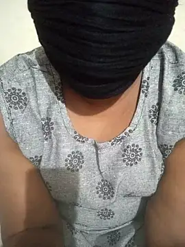 kaminimallu naked stripping on cam for live sex video chat