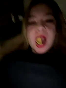 Lizze21 naked stripping on cam for live sex video chat