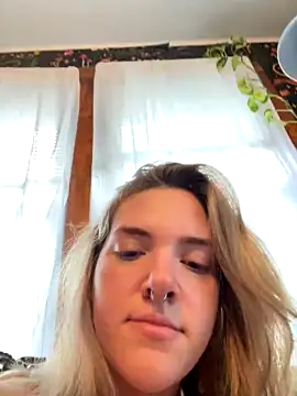 subsandwich naked stripping on cam for live sex video chat