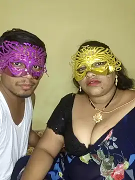 raje-24 naked stripping on cam for live sex video chat
