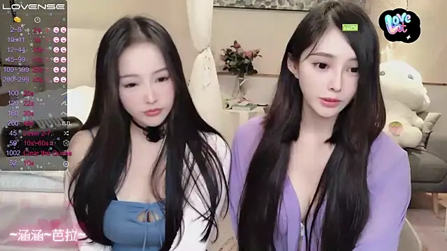twinsone naked stripping on cam for live sex video chat