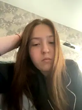BabbyTory naked stripping on cam for live sex video chat