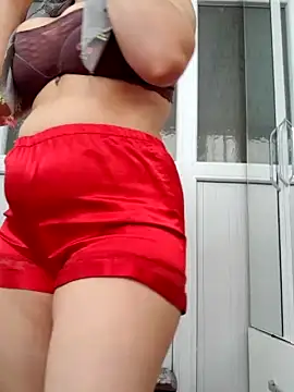 Handeniz3 naked stripping on cam for live sex video chat