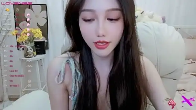 honeybaby-kk naked stripping on cam for live sex video chat