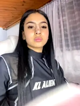 Salome_11ml naked stripping on cam for live sex video chat
