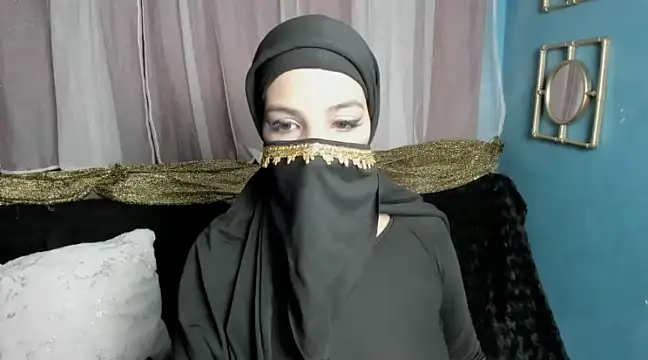 yarghab_aziz naked stripping on cam for live sex video chat