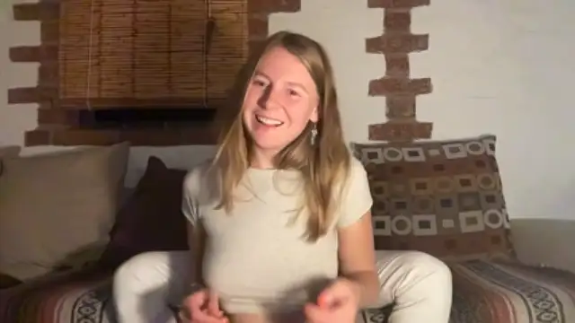 bigbootymar naked stripping on cam for live sex video chat