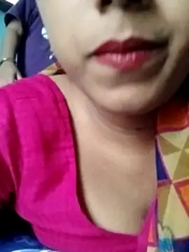 seXypiihu naked stripping on cam for live sex video chat