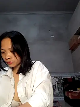 ani-yingna18 naked stripping on cam for live sex video chat