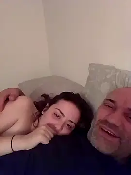 DammiQuellaPussy naked stripping on cam for live sex video chat