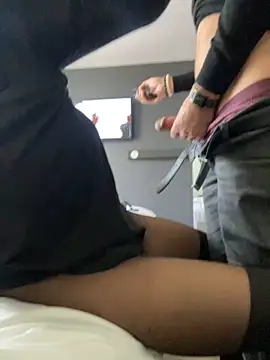 etalon820 naked stripping on cam for live sex video chat